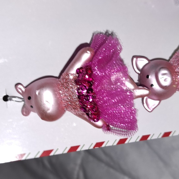 Pig & hippo christmas mini ordaments/ BUNDLE ONLY 2or more items - Picture 2 of 6